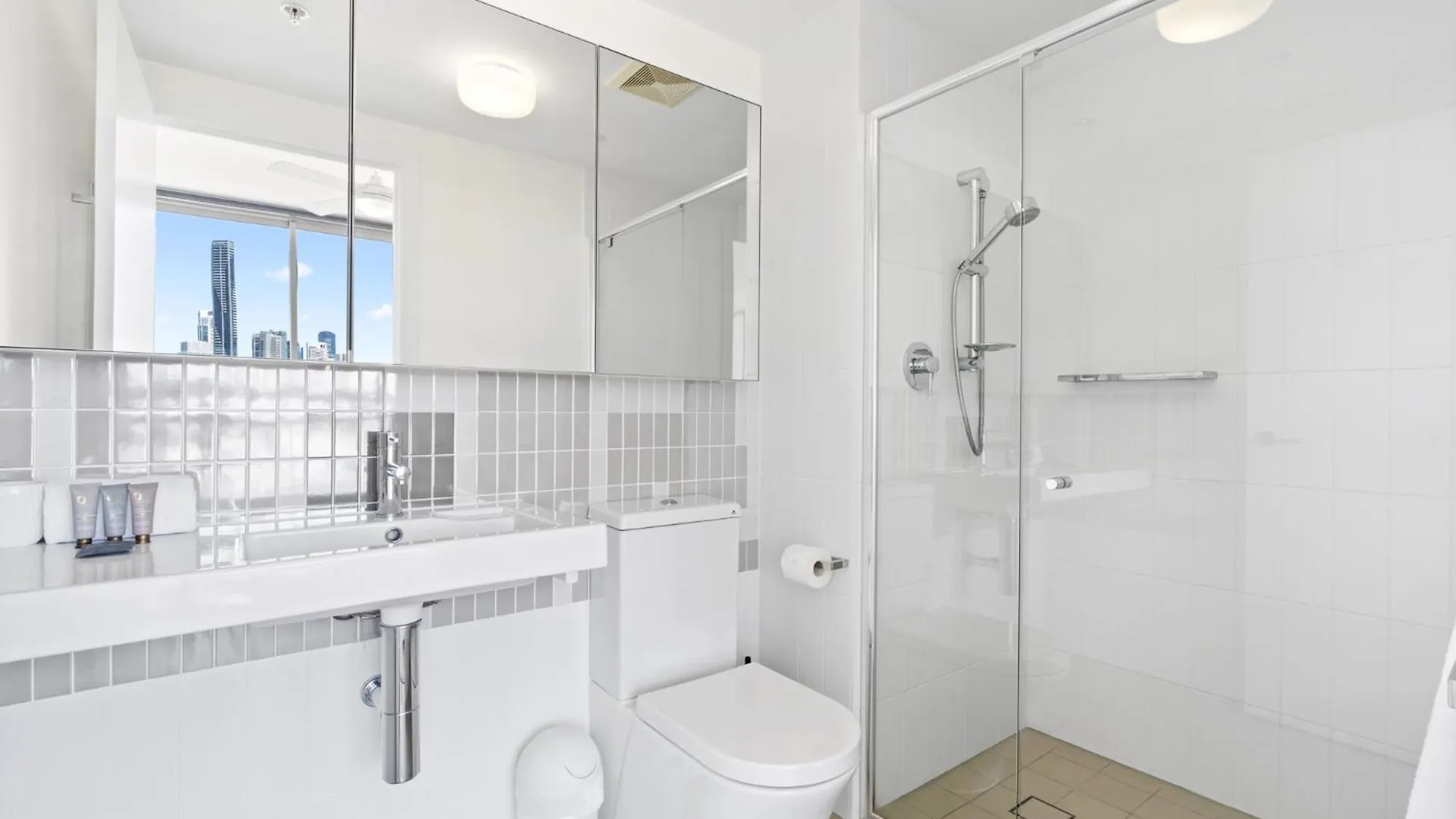 아파트 Elegant 2-Bed With Rooftop Dining & Fabulous Views 브리즈번